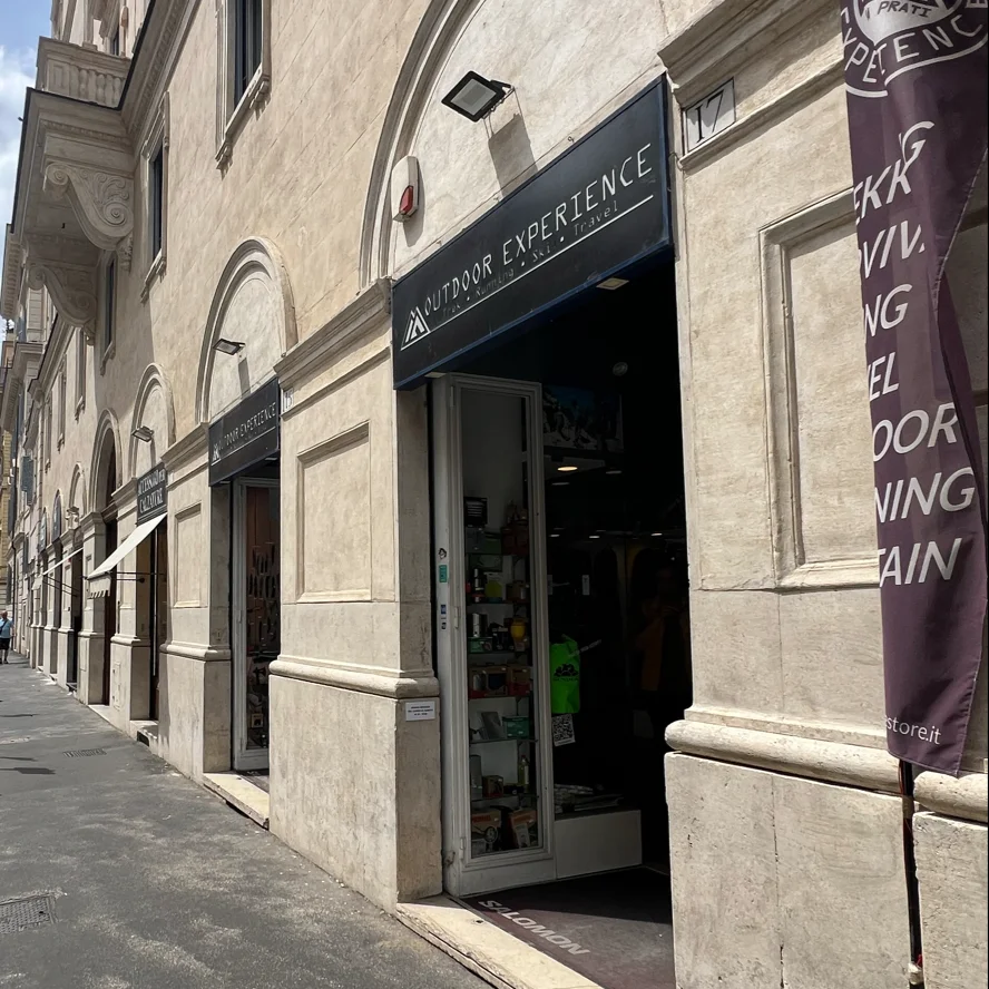 facciata negozio outdoor experience store roma prati 01